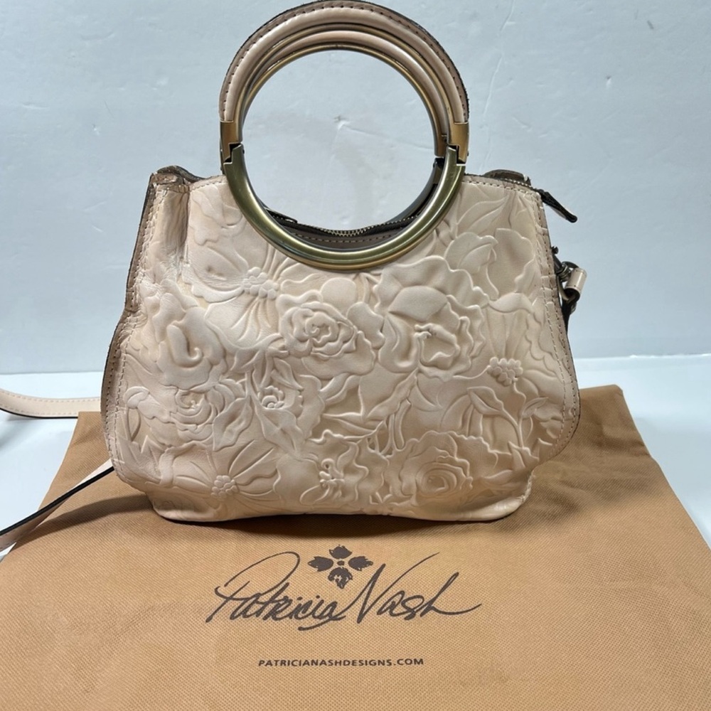 Patricia Nash Aria Shopper Hand Shoulder Bag Purse Champagne Tooled Leather